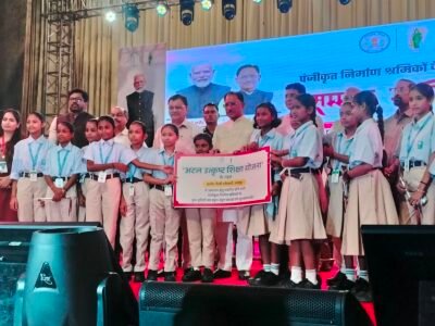 अटल उत्कृष्ट शिक्षा योजना से श्रमिक परिवारों के बच्चों के सपनों को मिली नई उड़ान