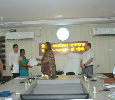 नक्सल पीड़ित 5 परिवारों के सदस्यों को मिली शासकीय सेवा