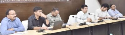 बाढ़ के बाद प्रभावितों के पुनर्वास पर जोर