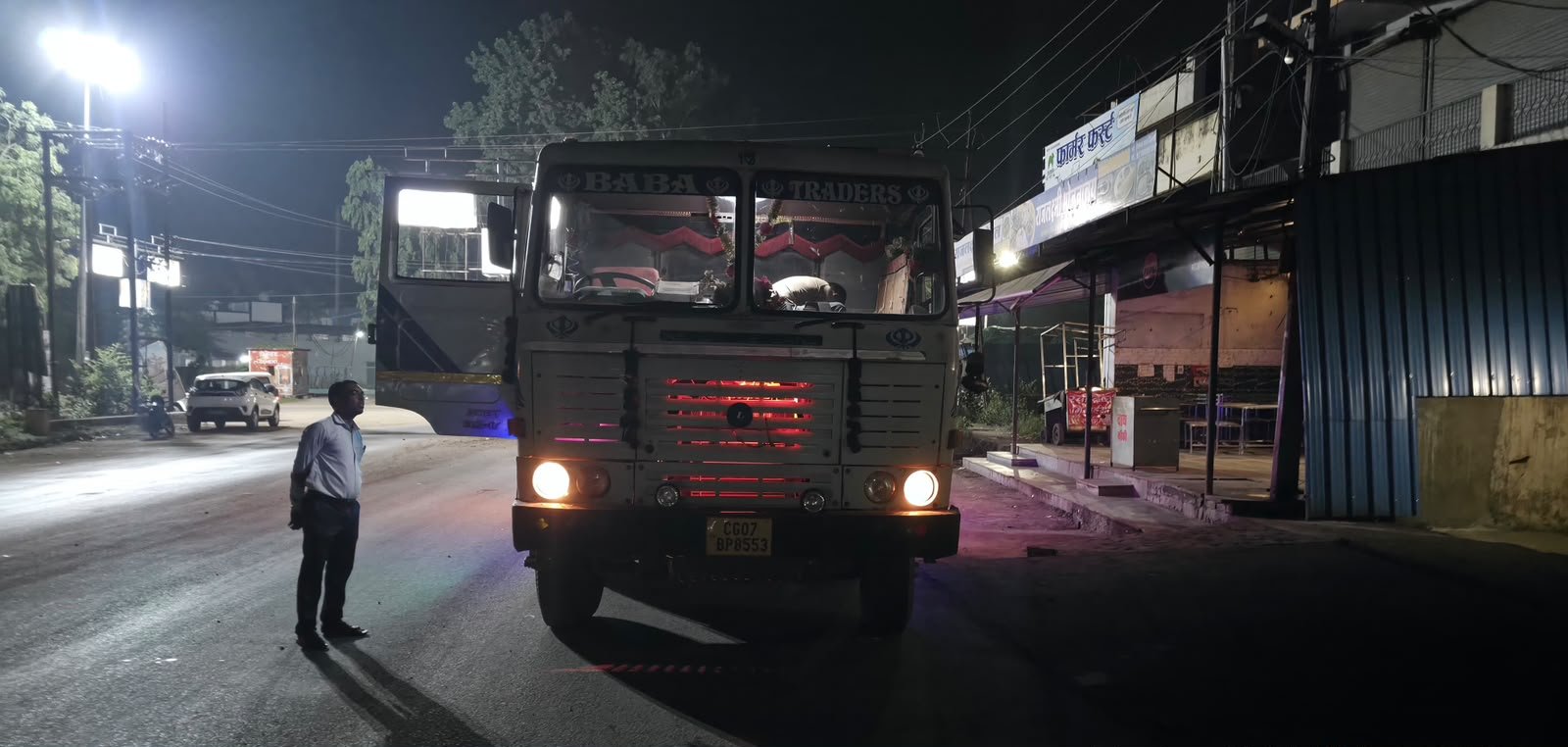 अवैध रेत परिवहन पर प्रशासन की सख्ती, दो रातों में 6 हाइवा जब्त