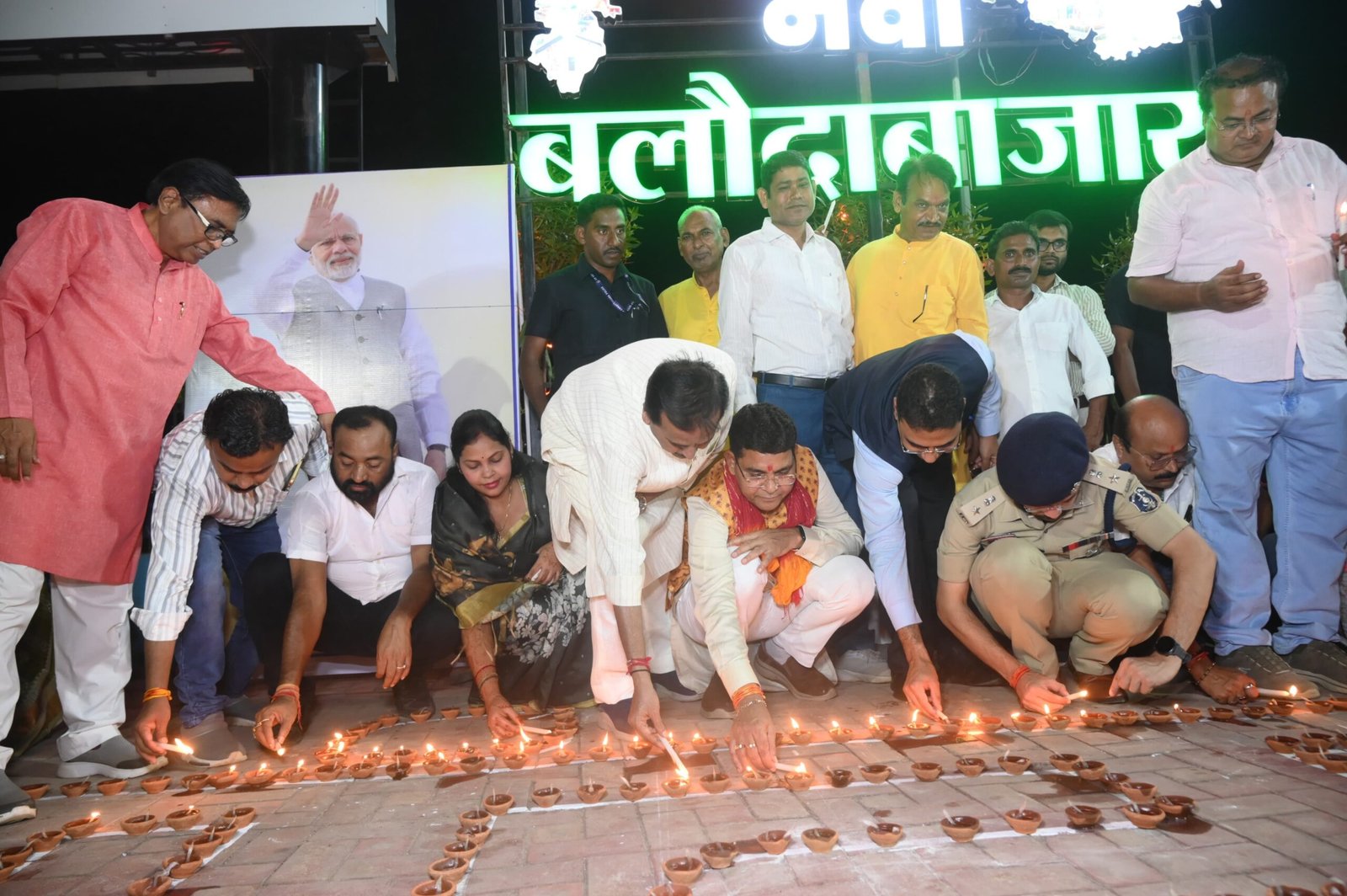 प्रधानमंत्री के 25 वर्षों के सेवाकाल पर बलौदाबाजार में ‘सेवा संकल्प अभियान’ का भव्य आगाज