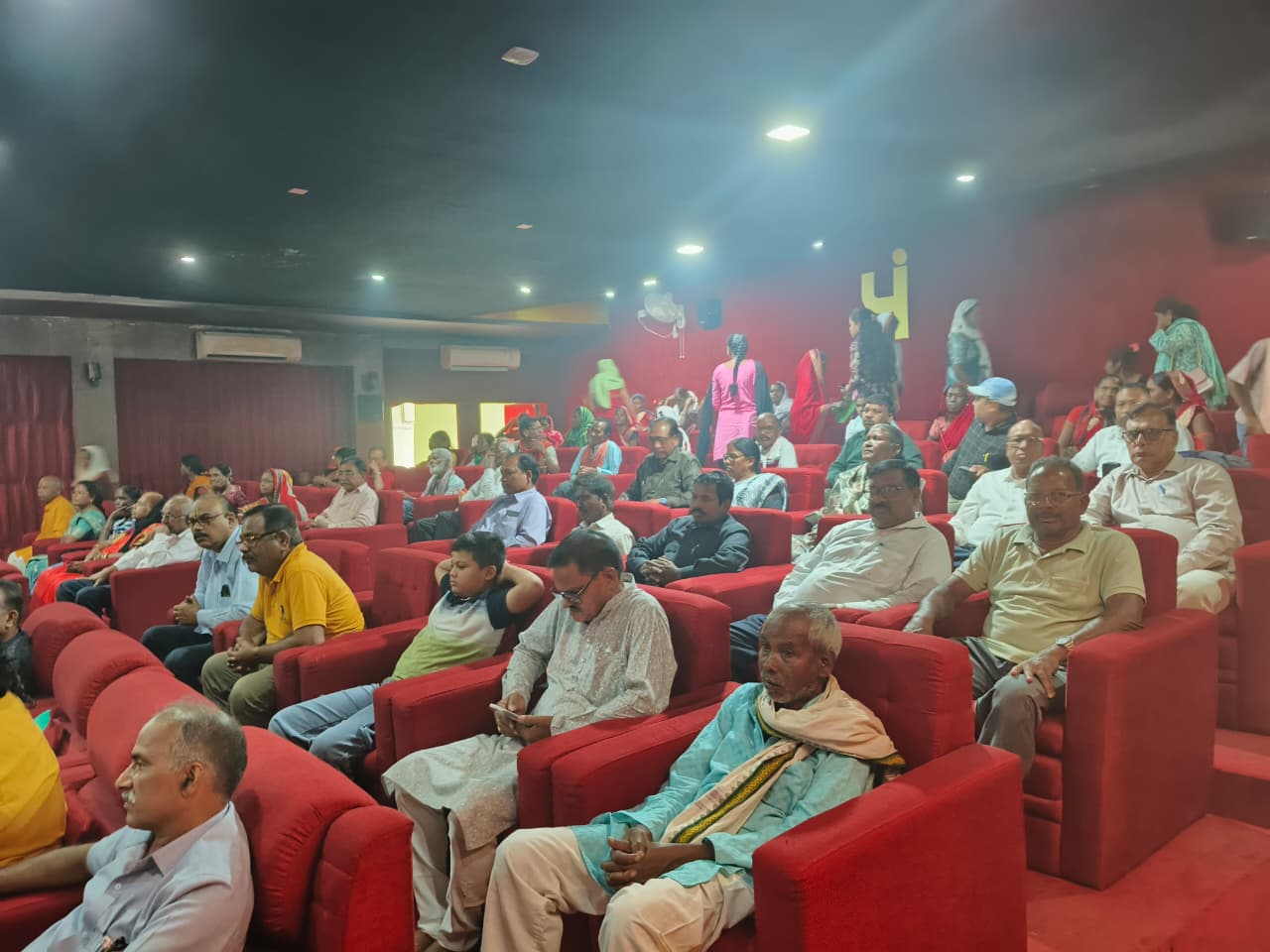जशपुर में सियान आइडल कार्यक्रम आयोजित किया गया