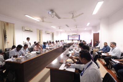 बैंकिंग सेवाओं का लाभ हर जरूरतमंद तक सरलता से पहुंचाएं रू कलेक्टर  रोहित व्यास
