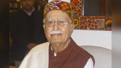 नोटिस की लिस्ट में लालकृष्ण आडवाणी का भी नाम