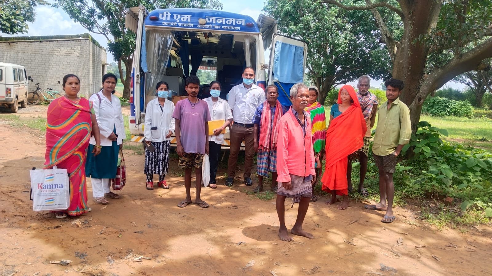सेवा की कहानीः पहाड़ी कोरवा बसाहटों तक पहुंच रही स्वास्थ्य सेवा, सात एमएमयू शिविरों के जरिए दे रहे उपचार
