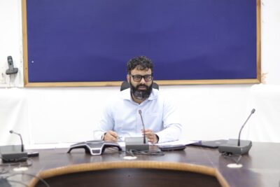 कलेक्टर  रोहित व्यास ने फसल विविधीकरण और उद्यानिकी फसलों के लाभों के प्रति किसानों को जागरूक करने  दिए निर्देश खरीफ फसल वर्ष 2026 की समीक्षा और रबी फसल 2026-27 की कार्ययोजना पर हुई चर्चा