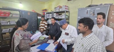 मुख्यमंत्री नोनी सशक्तीकरण सहायता योजना से संवर रहा श्रमिक परिवारों की बेटियों का भविष्य मुख्यमंत्री विष्णु देव साय की संवेदनशील पहल से बेटियों को मिल रही आर्थिक मजबूती
